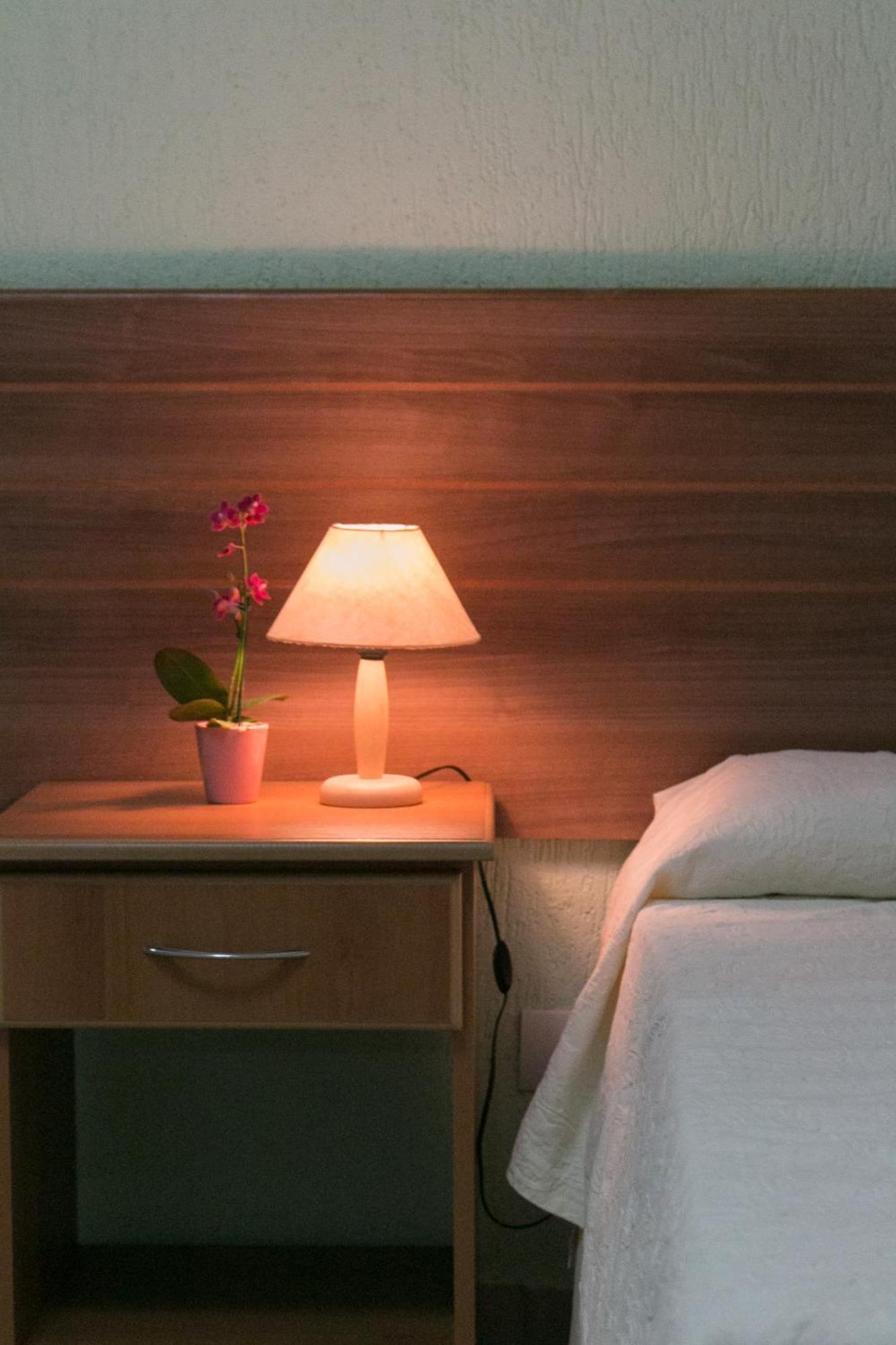 Standard Single Room,980210614:JPEG